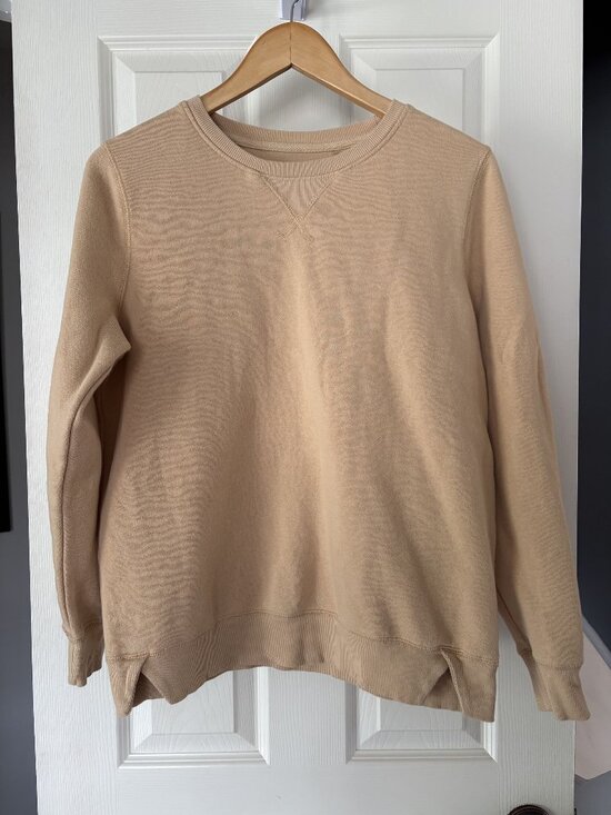 dip Tops - d.i.p. Women’s Medium Tan Camel Crewneck Sweatshirt Side Slit Pullover